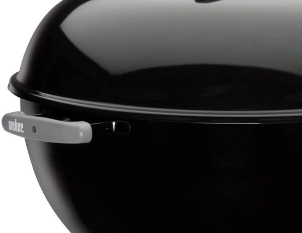 040d7e2fd6964a6d8a6817183ee183c8 741001 Original Kettle 22-inch Charcoal Grill