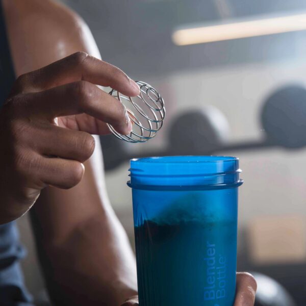 1385cd9bba97450a90309964412c73f7 BlenderBottle 20oz Classic Shaker Cup FC Black