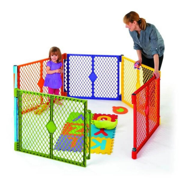 19ae78929d5446d3ba21fbdbeb9f5563 RUICHI Superyard Colorplay 6 Panel Freestanding Gate RUICHI