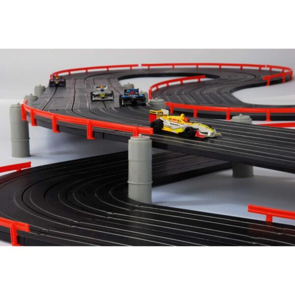 AFX 21018 Super International (MG+)