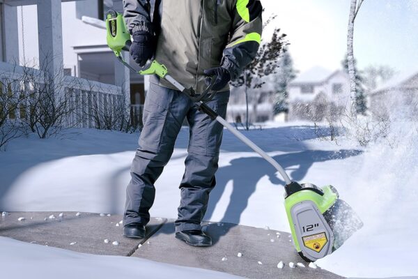 296a671c62044332a49bbb5c3250b8a8 12-inch cordless snow shovel, includes 4.0Ah battery and charger