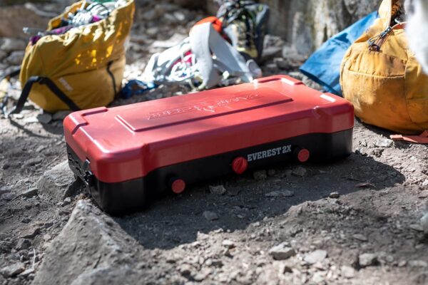 42b1eb5942d44ebeae444dce9372951f Camp Chef Mountain Series Everest 2X - High Output Two-Burner Camp Stove - Lid Doubles as Windscreen - Portable Cooking Stove - For Outdoor Cooking - 20,000 BTU Burners - 215 Sq In Cooking Area