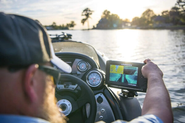 5ceb7ecb69e246c2ae9013c6f1e6878a Lowrance Hook Reveal 5" Fish Finder Splitshot With Autotuning Sonar, DownScan Imaging and FishReveal