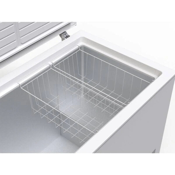 6b29b69ff510492ead6c2f00f27b3d36 Defrost Chest Freezer in White