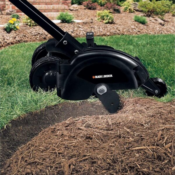 BLACK+DECKER 7.5 in. 12 Amp Corded Electric 2-in-1 Lawn Edger & Trencher LE750