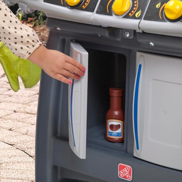 7ac806a72b6d4fa1bd02d6f1d9e7cd7e Step2 Sizzle & Smoke BBQ Grill Kids Playset, Indoor/Outdoor Kitchenette, Interactive Play with Sounds, Made of Durable Plastic, Includes 15 Piece Toy Accessories, For Toddlers 3+ Years Old