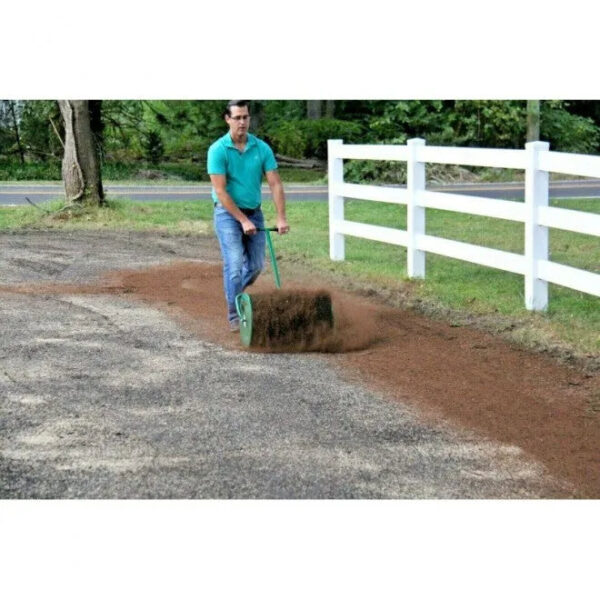 83c926f1d0ab4016a1eda414511e042b Compost & Peat Moss Spreader