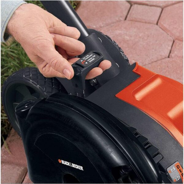 BLACK+DECKER 7.5 in. 12 Amp Corded Electric 2-in-1 Lawn Edger & Trencher LE750