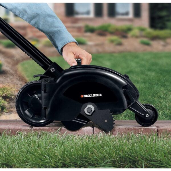 BLACK+DECKER 7.5 in. 12 Amp Corded Electric 2-in-1 Lawn Edger & Trencher LE750