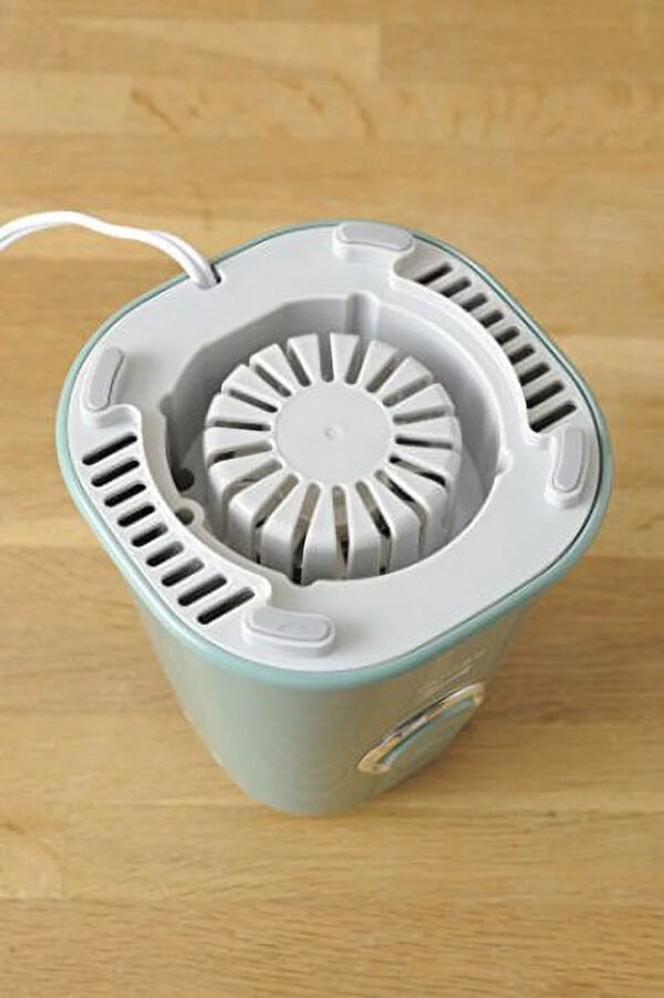 BRUNO BOE023-IV 400ml Compact Blender Mixer Compact Fashionable Cute Retro Style Easy Care Cookware Baby Food Ice Crush Smoothie Paste Ivory