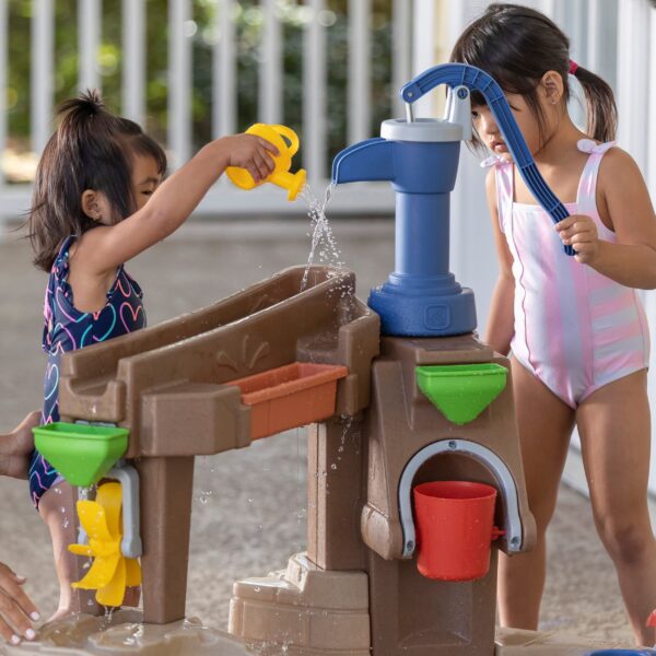 Step2 Pump & Splash Discovery Pond Water Table for Toddlers