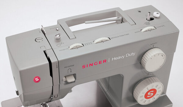 a15ccb13a2df4ac08b9d140b4269ef97 SINGER Heavy Duty 4423 Sewing Machine