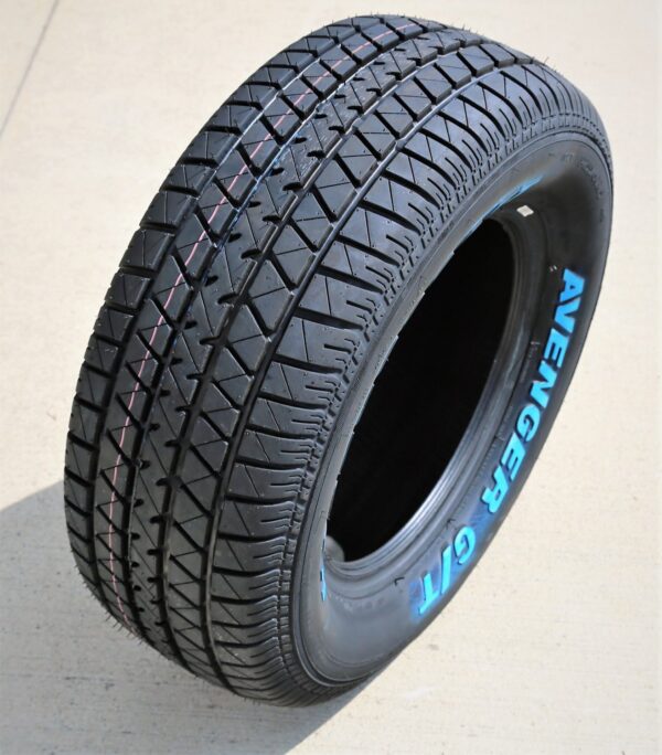 b17561f3da3741b29fa012d7d1f167cf Tire Mastercraft Avenger G/T 255/60R15 102T AS All Season A/S