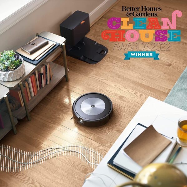 dc02c37ca1f0488e816a5110e99025a6 Roomba j7+ Self-Emptying Vacuum Cleaning Robot (Renewed)