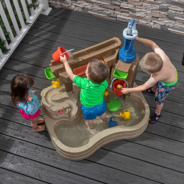Step2 Pump & Splash Discovery Pond Water Table for Toddlers