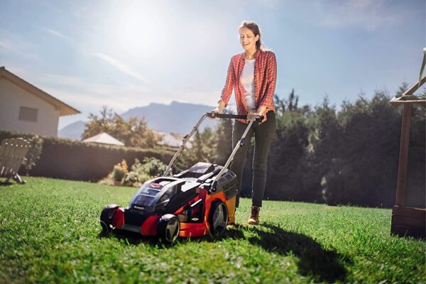 e1918e179ed74bc4b14b54406d0052e2 43 Li M Power X Change 36V Cordless Lawn Mower