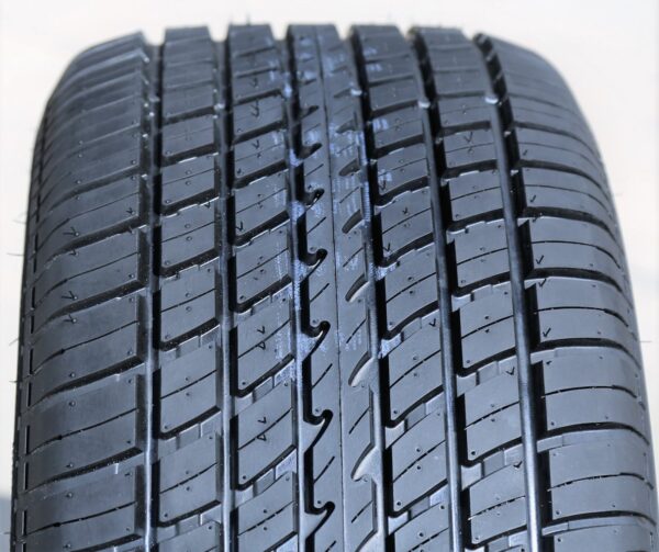 e7d3841044374a3491b4bc2b22484a90 Tire Cooper Cobra Radial G/T 295/50R15 105S A/S All Season