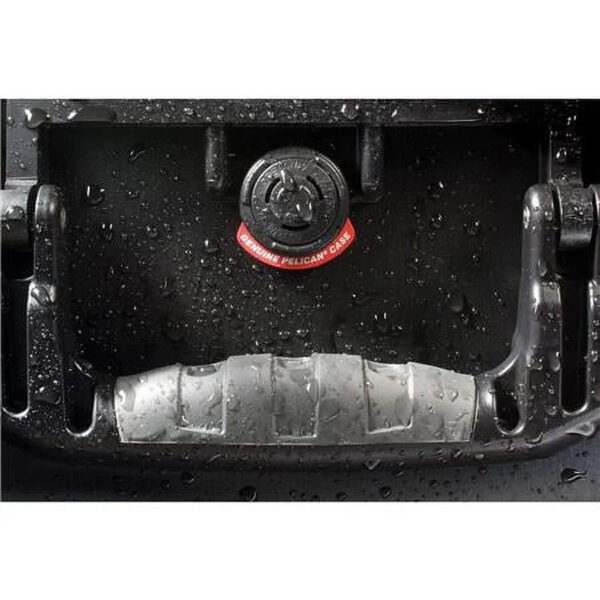Pelican 1510 Carry On Case Black